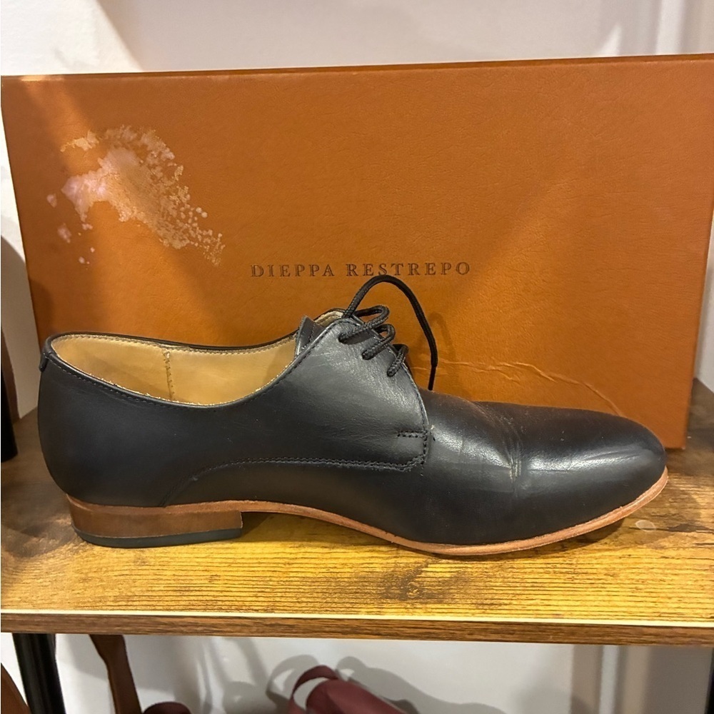 Dieppa Restrepo Oxford leather shoes size 7